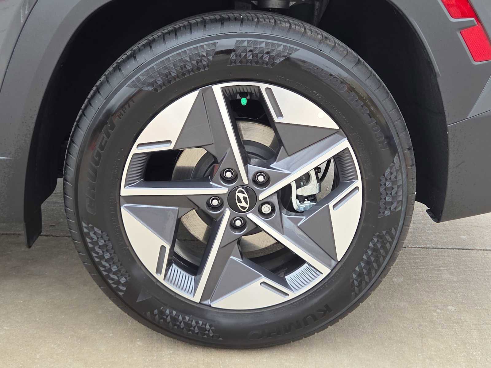 New 2026 Hyundai Tucson SEL image 13