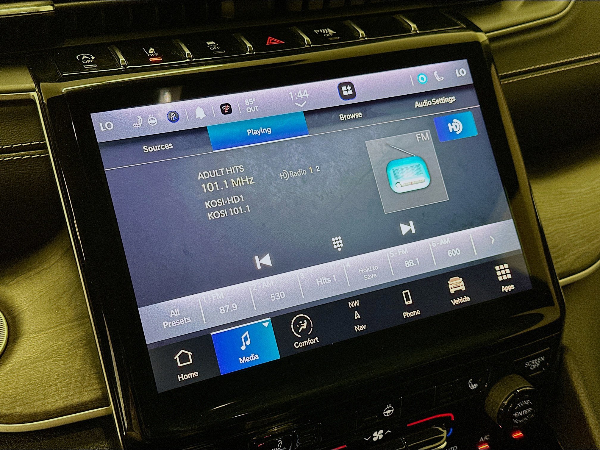 Used 2023 Jeep Grand Cherokee L Limited AWD/4WD image 21