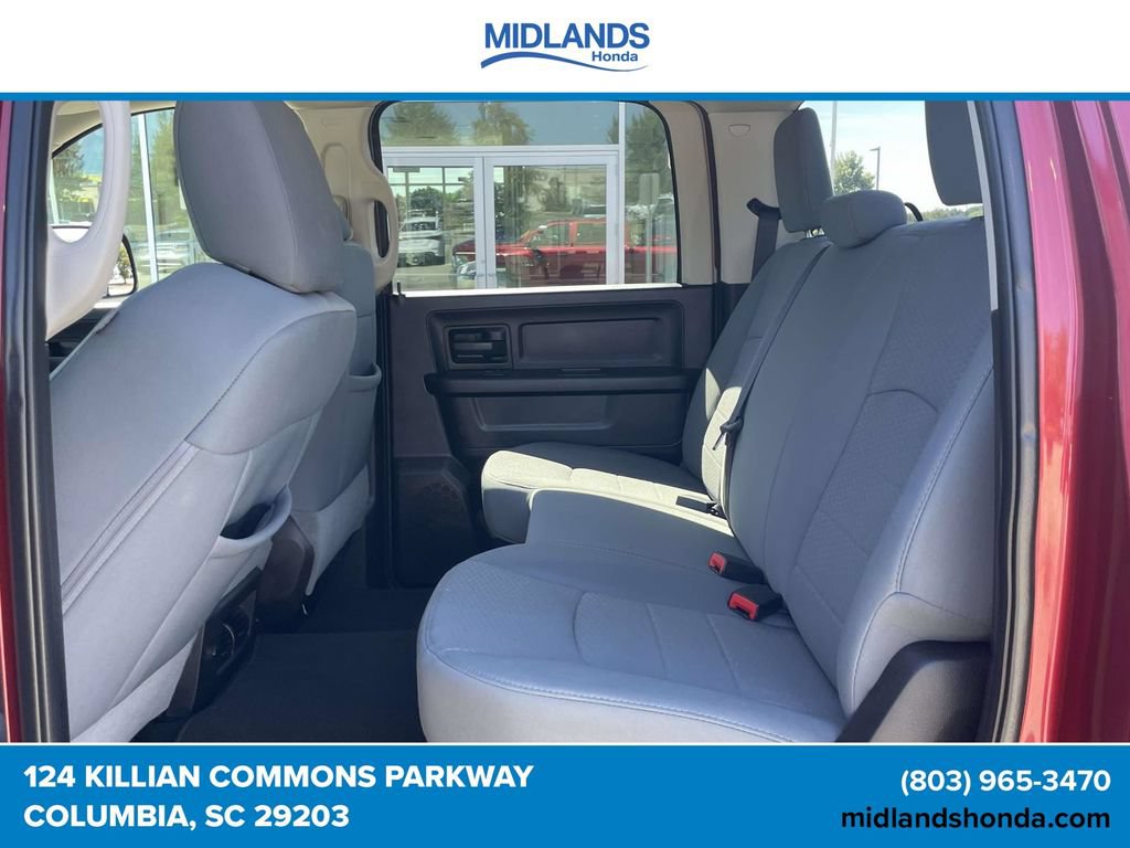 Used 2013 RAM 2500 Tradesman w/ Chrome Appearance Group AWD/4WD image 9