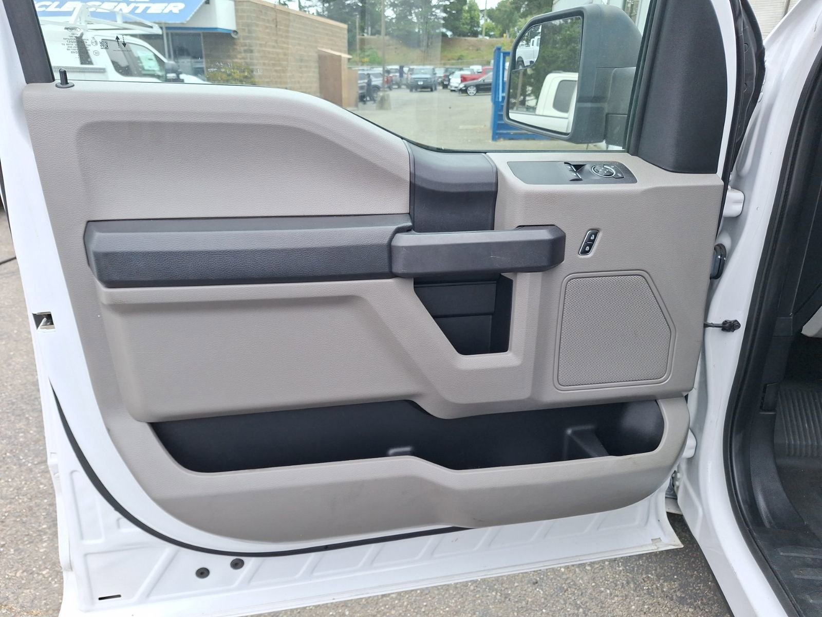 Used 2020 Ford F150 XL w/ Equipment Group 101A Mid image 11