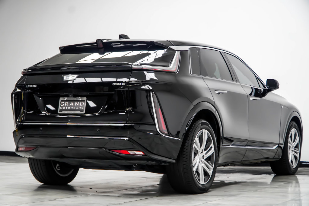 Used 2024 Cadillac Lyriq Tech w/ Driver Assist Package RWD image 16
