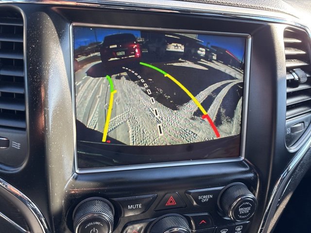 Used 2018 Jeep Grand Cherokee Limited image 33