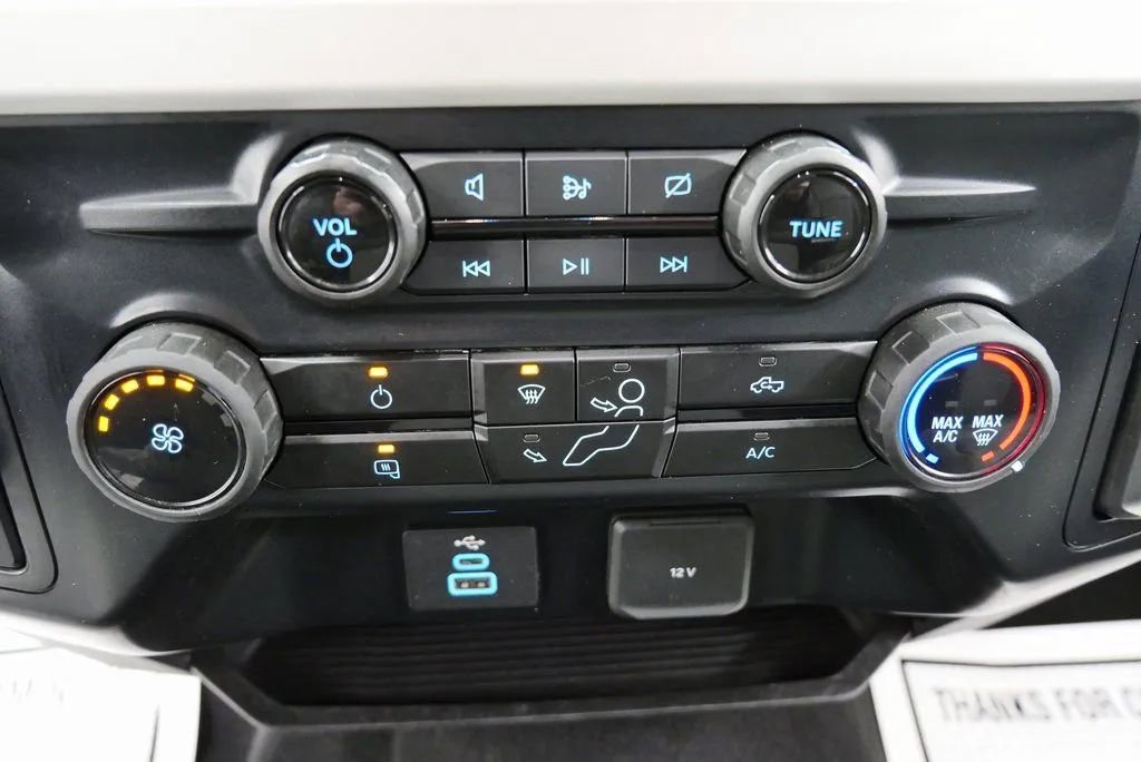 Used 2023 Ford F350 XLT image 30