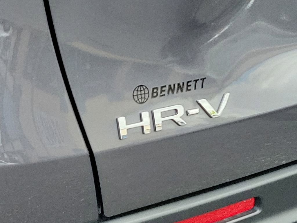 New 2025 Honda HR-V LX image 4