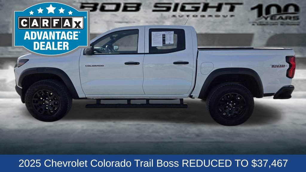 Used 2025 Chevrolet Colorado Trail Boss video 3