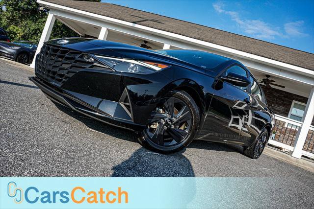Used 2023 Hyundai Elantra SEL FWD image 3