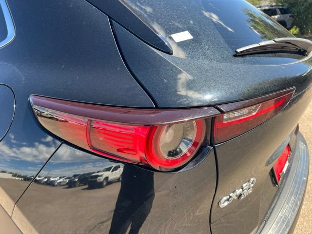 Used 2022 MAZDA CX-30 AWD 2.5 S w/ Premium Package image 11