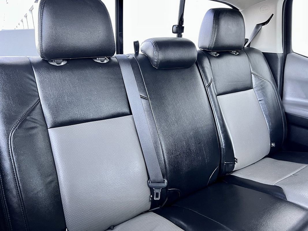 Used 2021 Toyota Tacoma 4x4 Double Cab image 17