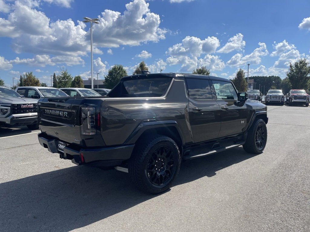 New 2026 GMC Hummer EV 4x4 Crew Cab image 8