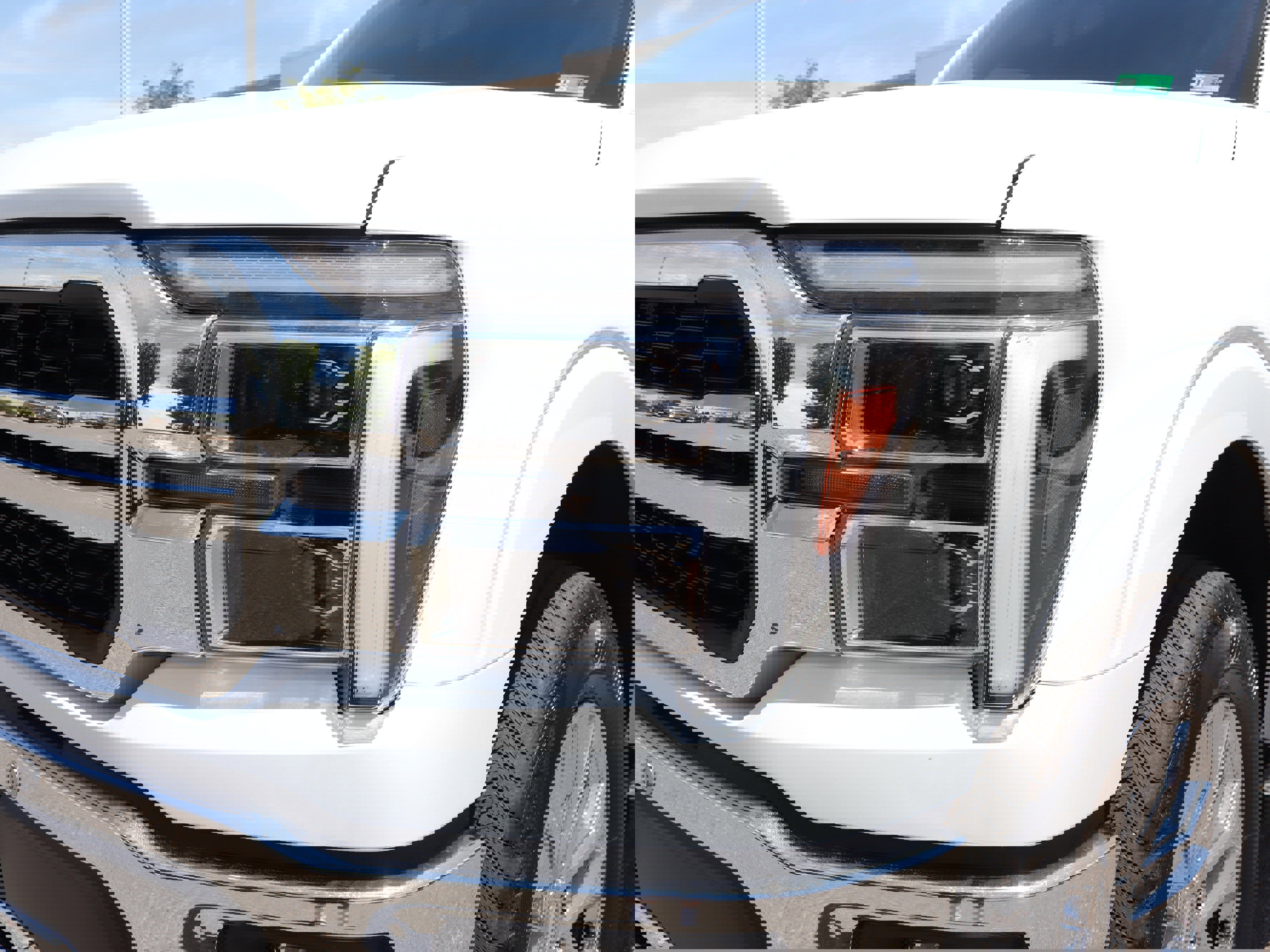 New 2025 Ford F150 Lariat w/ Equipment Group 502A High image 14