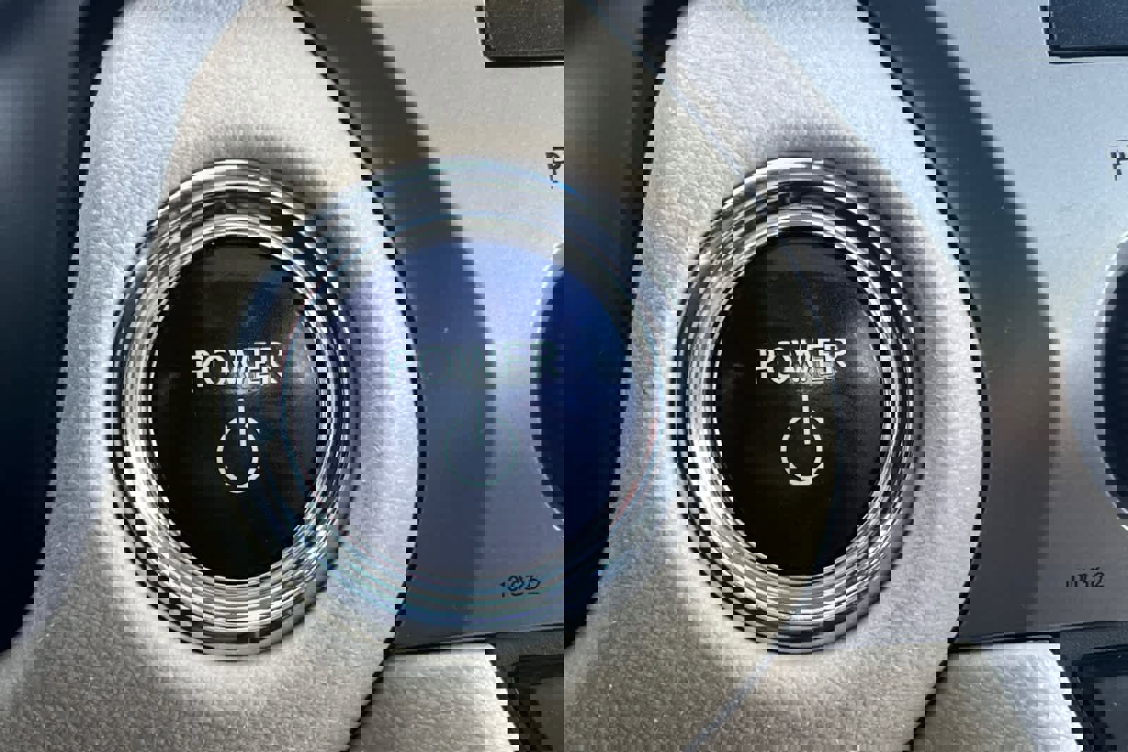 Used 2014 Lexus ES 300h image 24