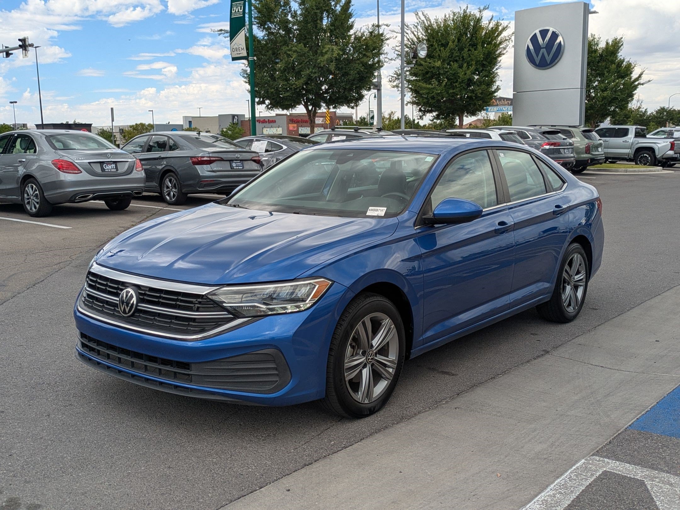 Used 2022 Volkswagen Jetta SE FWD image 11
