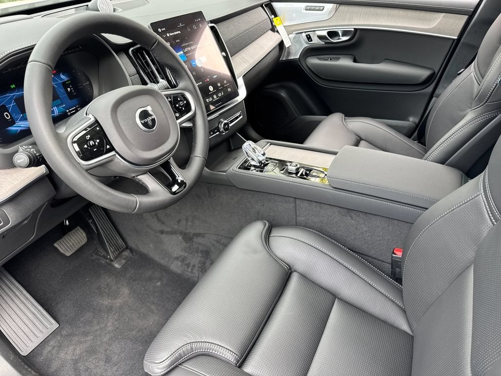 New 2026 Volvo XC90 T8 Ultra w/ Lounge Package AWD/4WD image 9