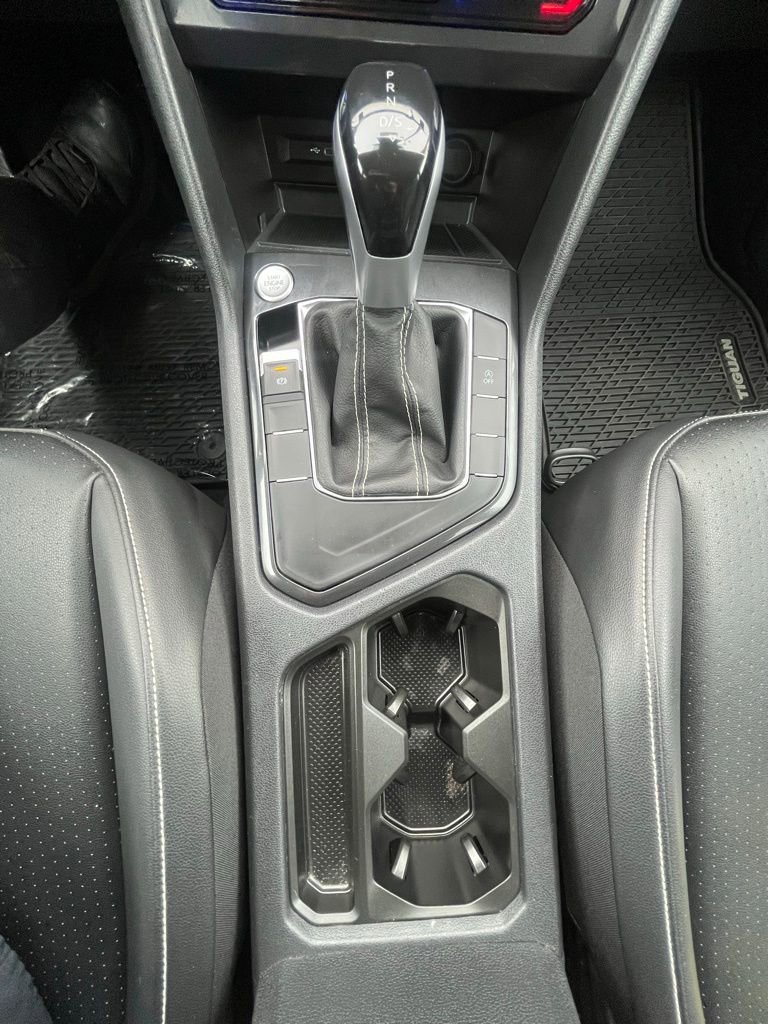 Certified 2023 Volkswagen Tiguan SE FWD image 15