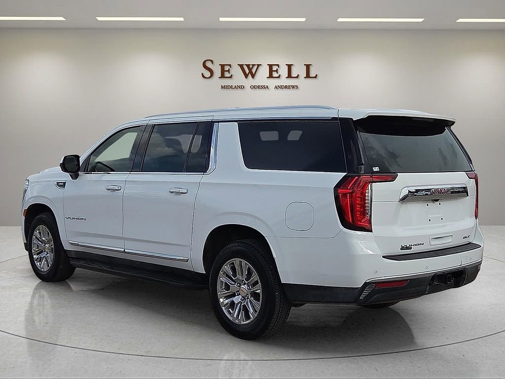 Used 2021 GMC Yukon XL SLT RWD image 3
