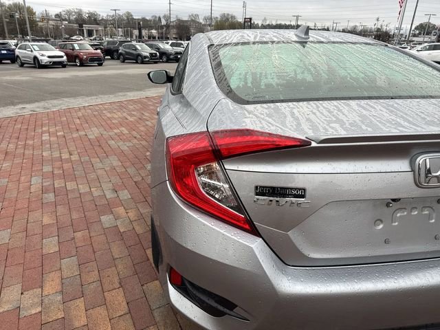 Used 2019 Honda Civic EX image 18