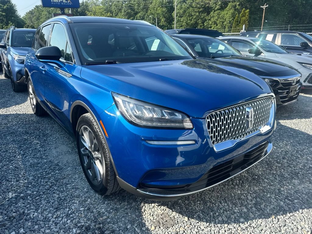 Used 2020 Lincoln Corsair FWD w/ Premium Package image 2