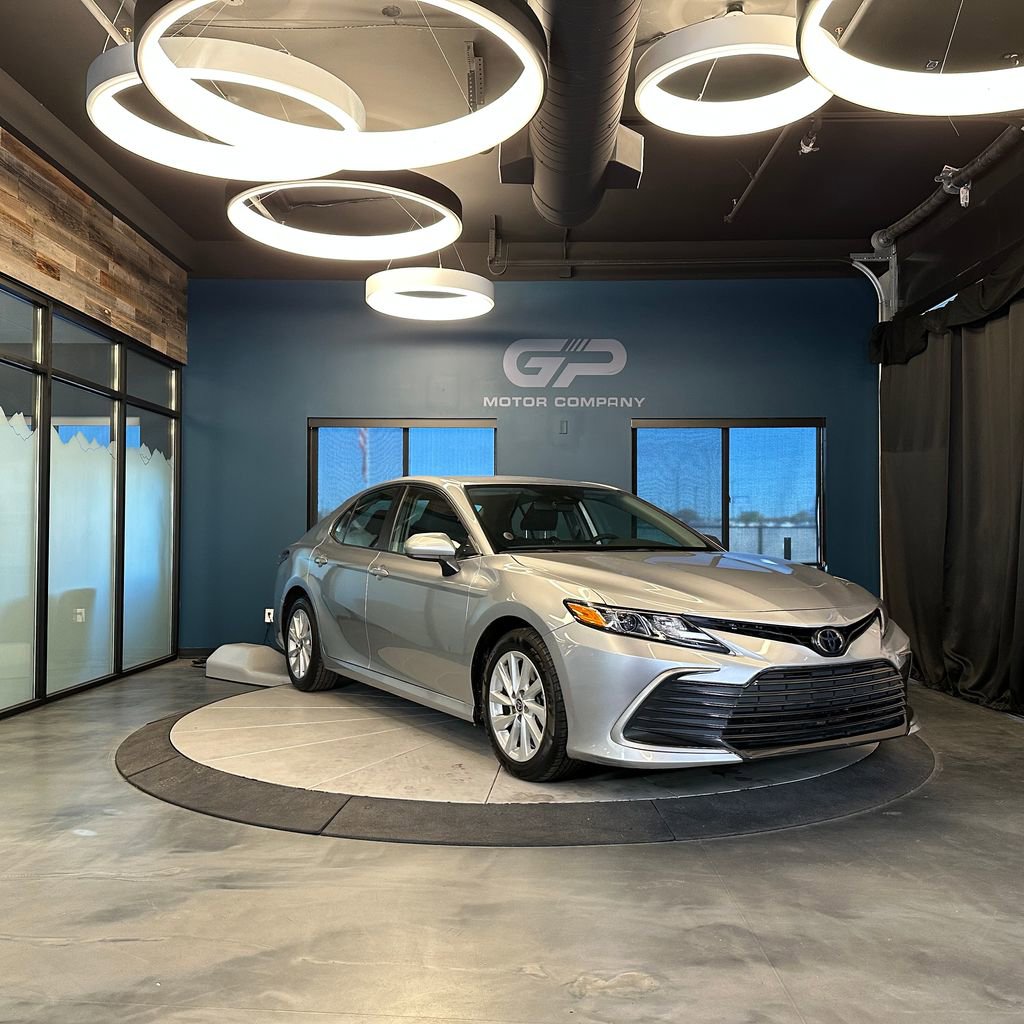 Used 2023 Toyota Camry LE FWD image 1