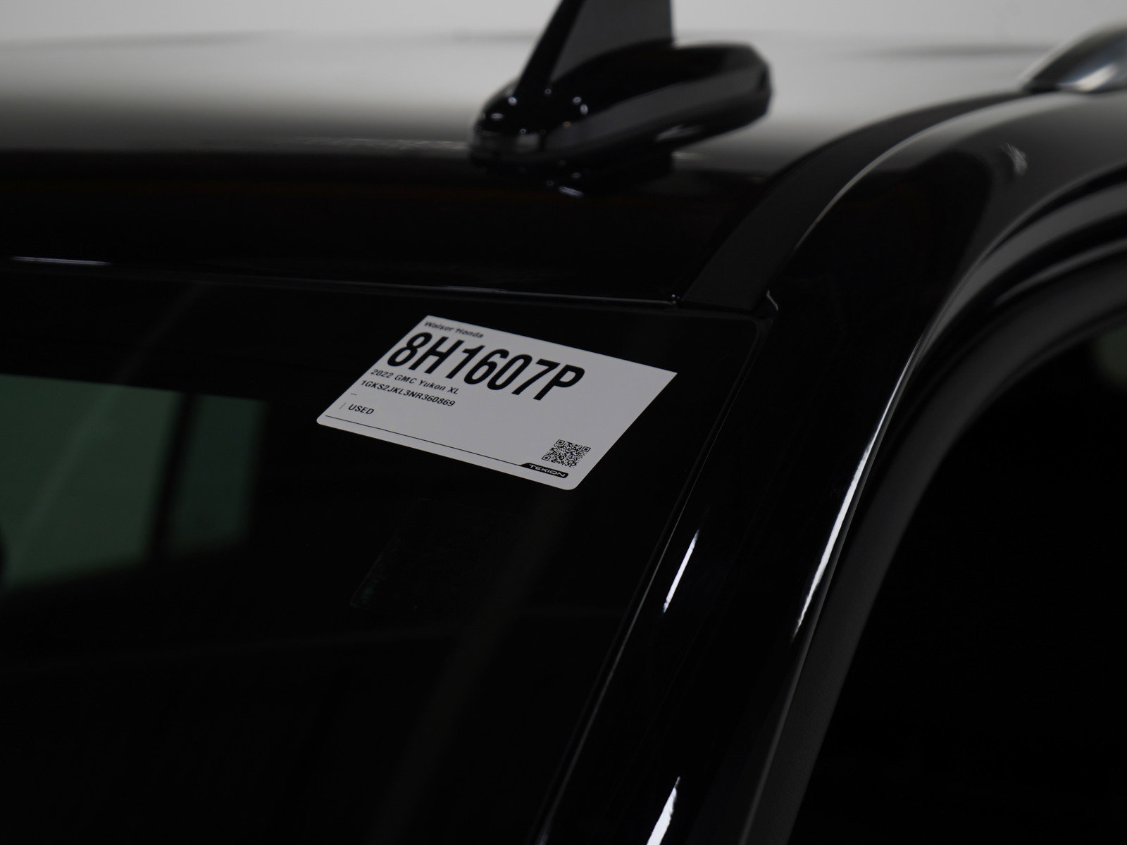 Used 2022 GMC Yukon XL Denali image 24