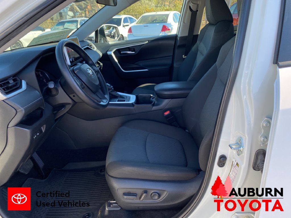 Certified 2024 Toyota RAV4 XLE AWD/4WD image 12