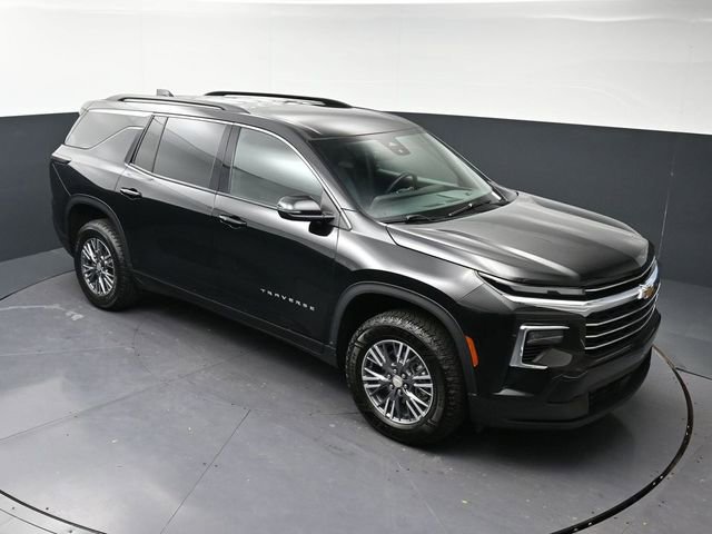 Used 2025 Chevrolet Traverse LT FWD image 23