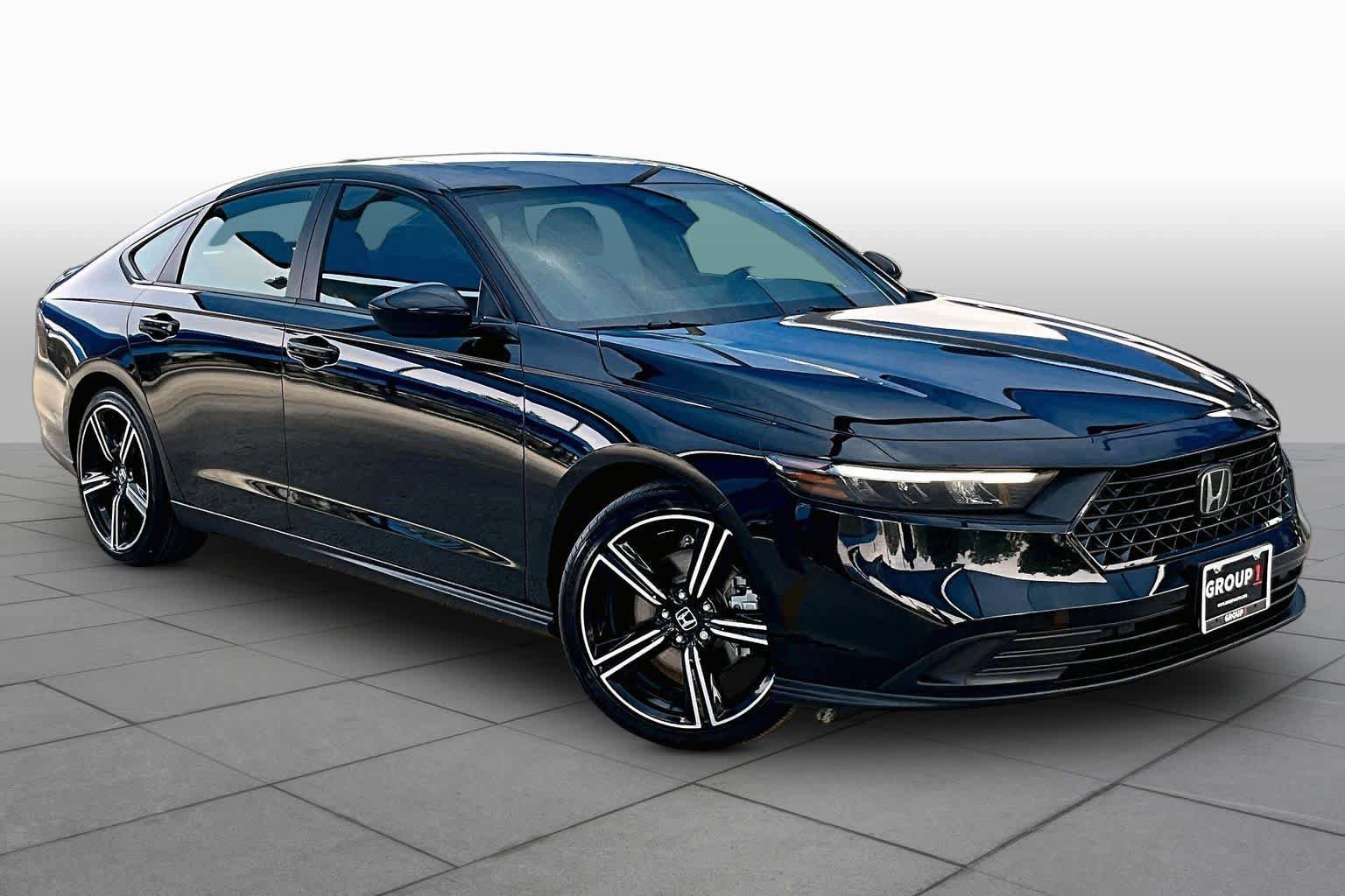 Used 2026 Honda Accord Sport image 3