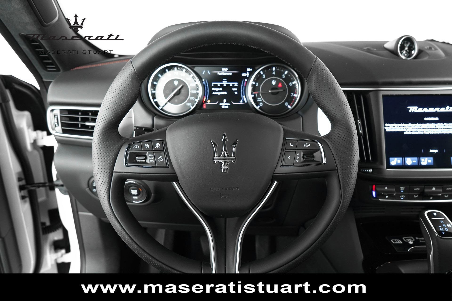 New 2024 Maserati Levante GT Ultima image 37