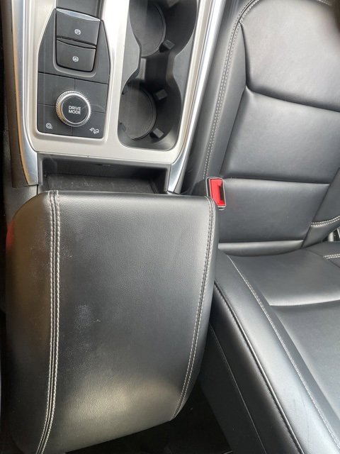 Used 2023 Ford Explorer XLT w/ Equipment Group 202A image 36