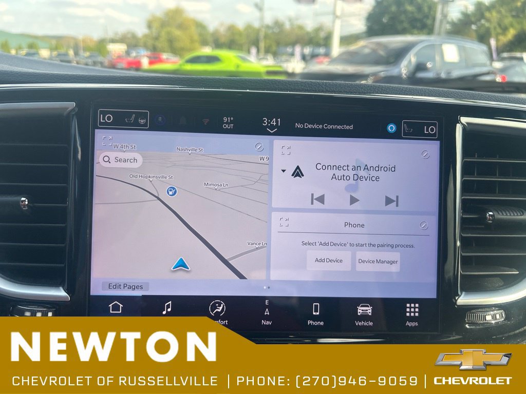 Used 2025 Chrysler Pacifica Limited FWD image 5