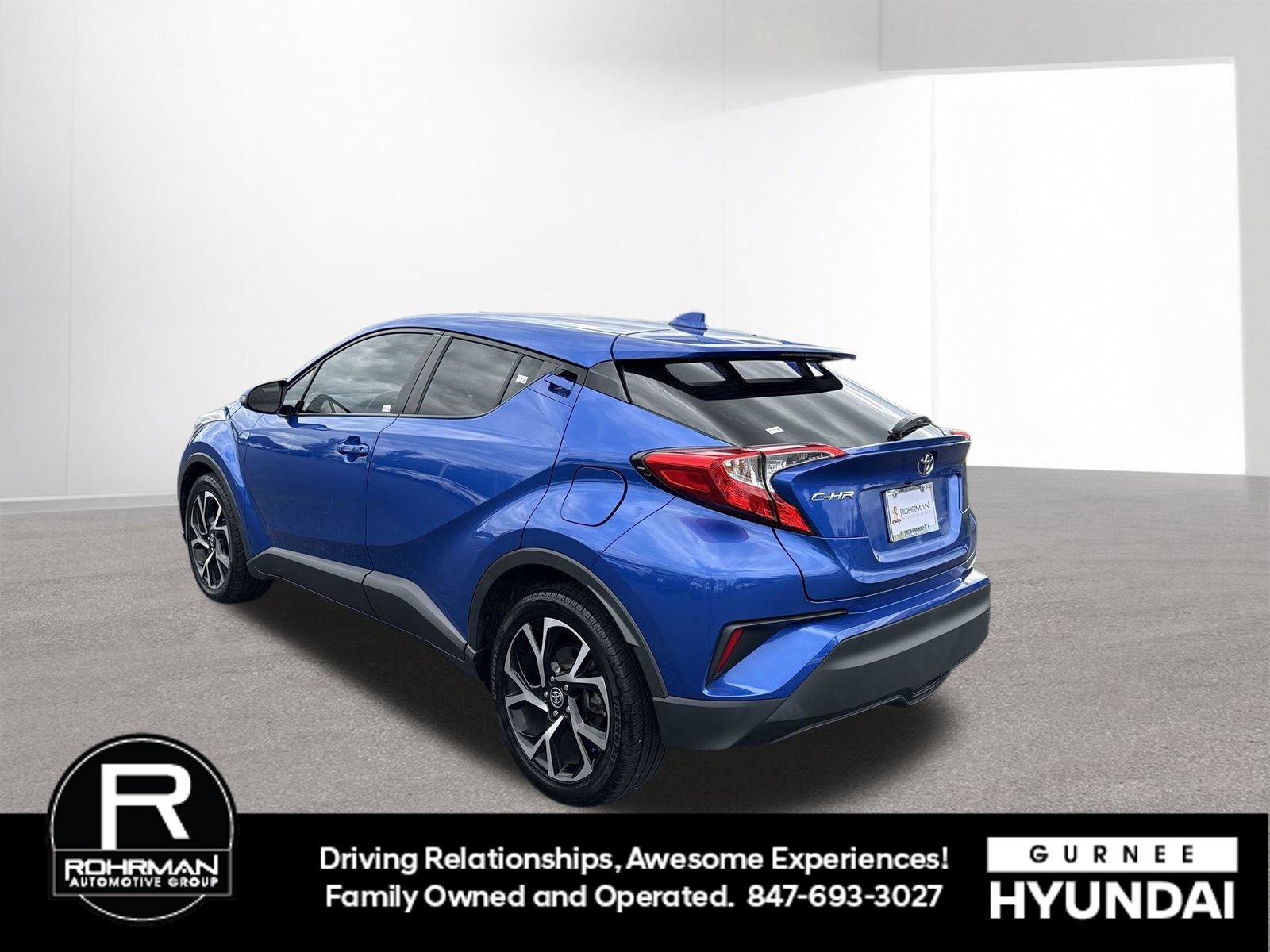 Used 2020 Toyota C-HR XLE FWD image 6