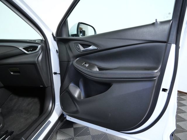 Used 2022 Buick Encore GX Essence w/ Experience Buick Package AWD/4WD image 10