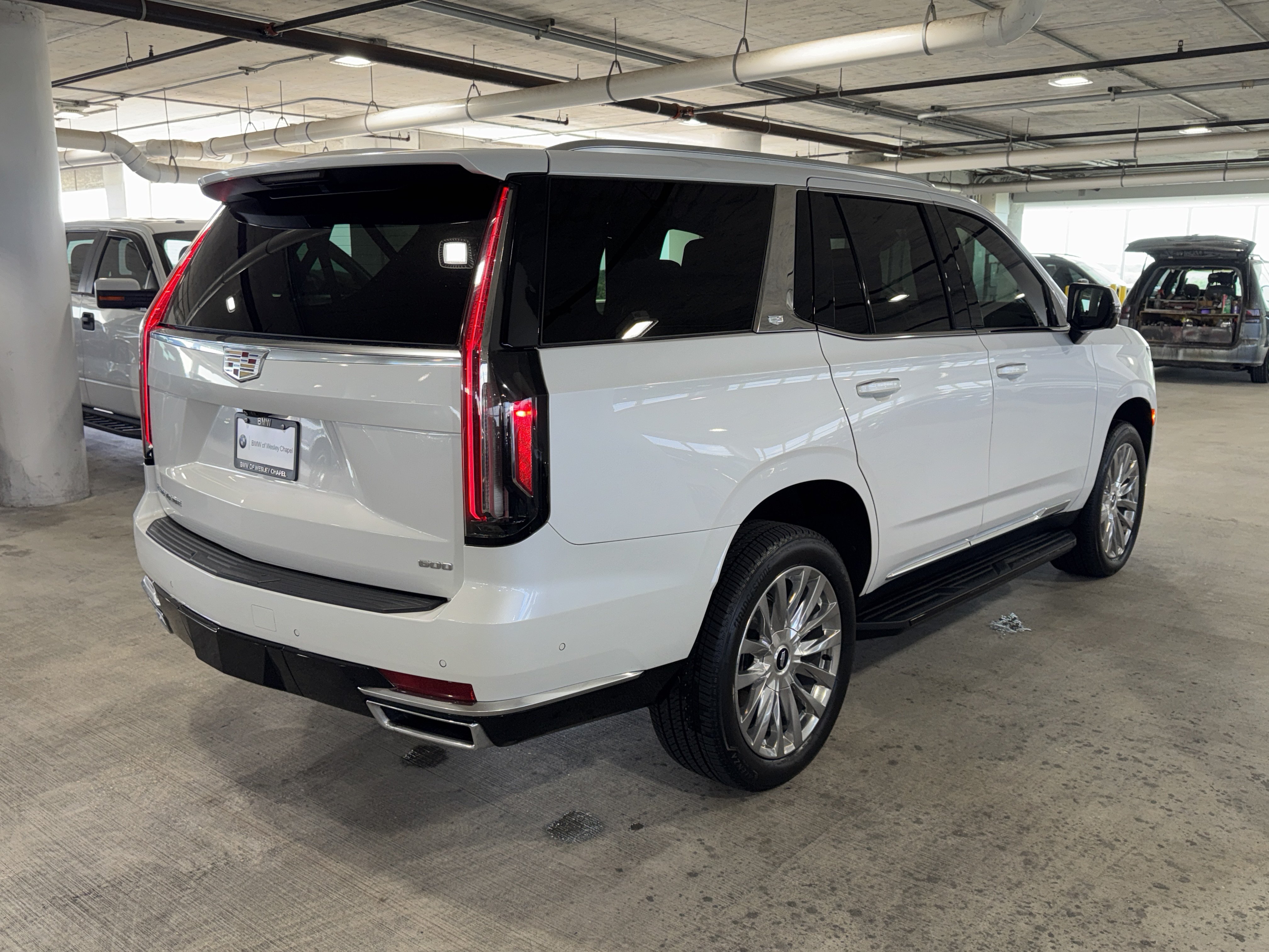 Used 2023 Cadillac Escalade Premium Luxury w/ LPO, Illumination Package AWD/4WD image 8