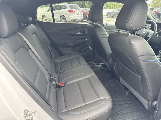 Used 2024 Buick Envista Sport Touring w/ Convenience I Package FWD image 25