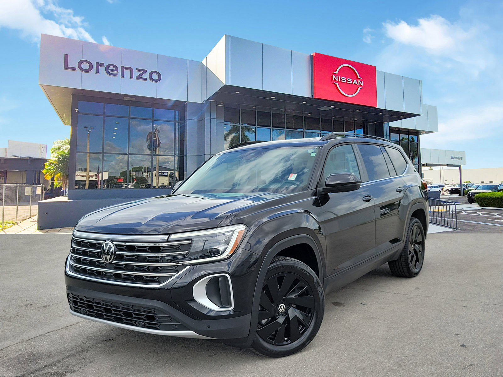 Used 2025 Volkswagen Atlas SE