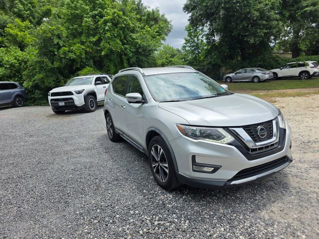 Used 2018 Nissan Rogue SL FWD image 19