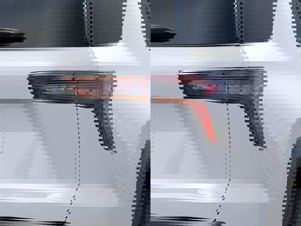 New 2026 Chevrolet Equinox LT w/ Convenience Package II image 12