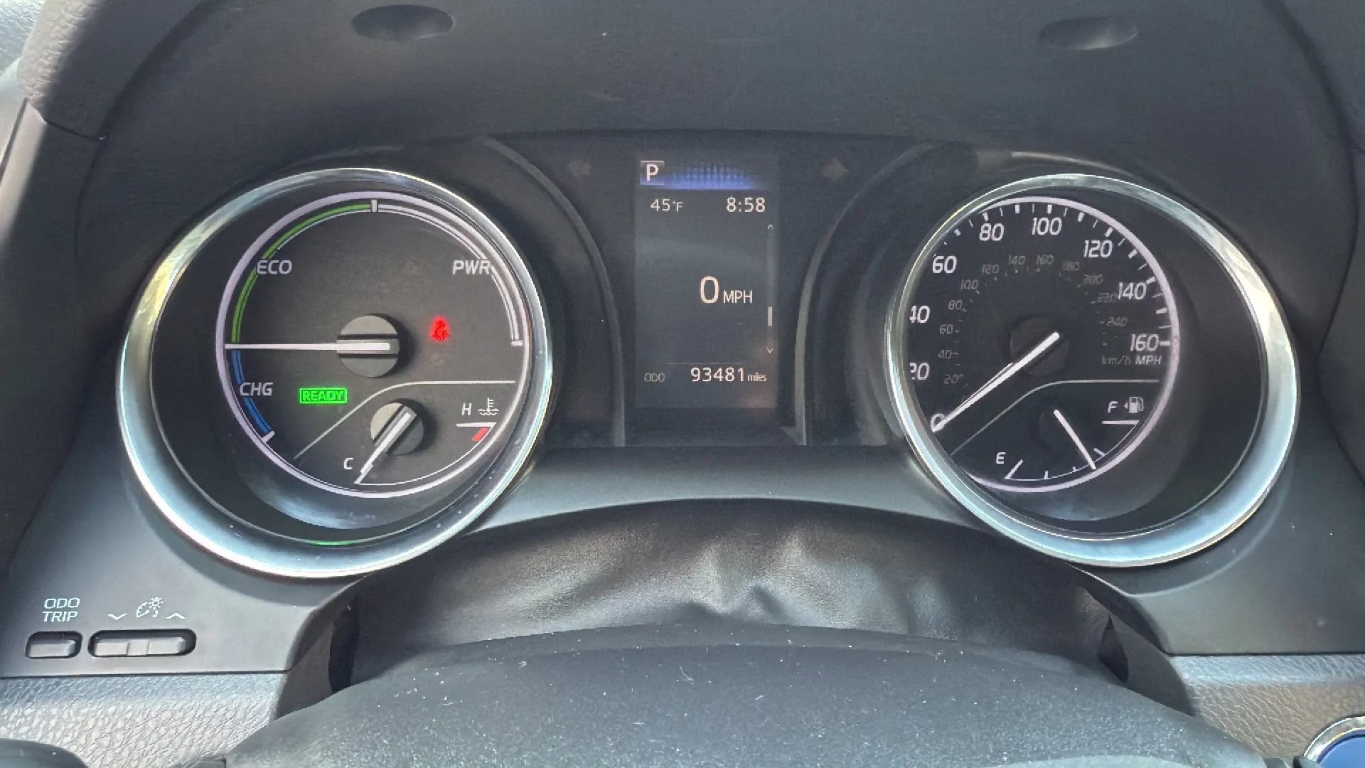 Used 2020 Toyota Camry LE image 16