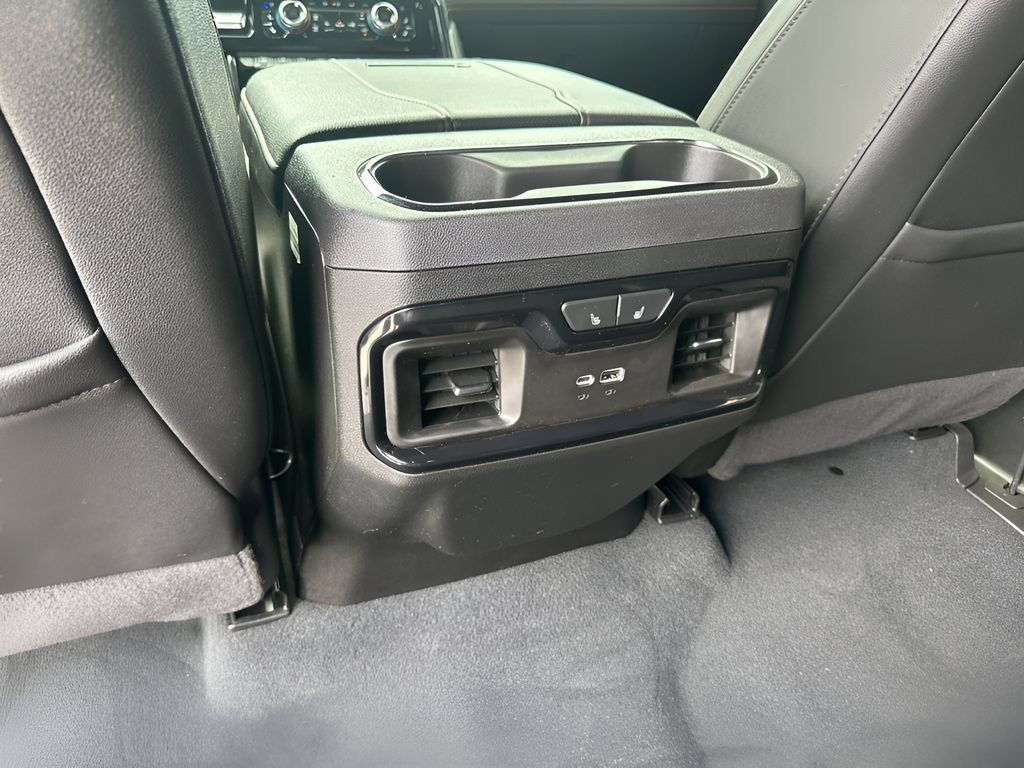 Used 2024 GMC Sierra 2500 AT4 w/ AT4 Premium Plus Package AWD/4WD image 24