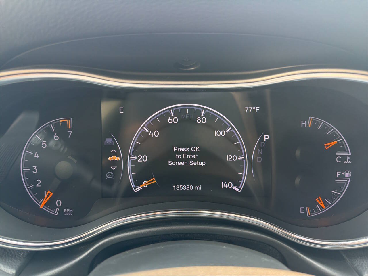 Used 2019 Jeep Grand Cherokee Laredo AWD/4WD image 9