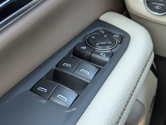 New 2026 GMC Yukon XL Denali w/ Denali Reserve Package image 29