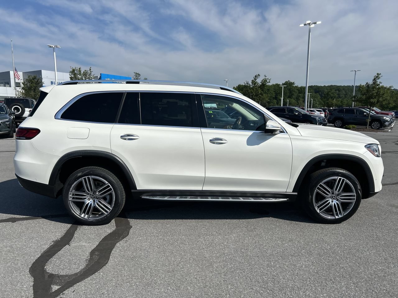 Used 2022 Mercedes-Benz GLS 450 4MATIC image 8