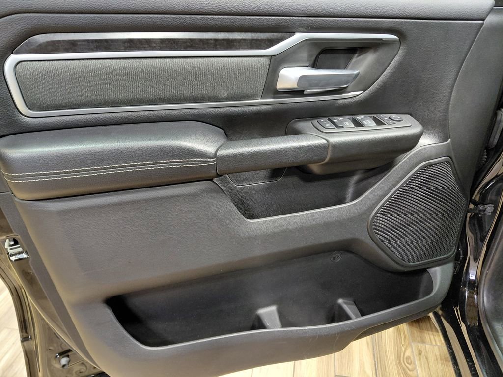 Used 2023 RAM 1500 Big Horn AWD/4WD image 37