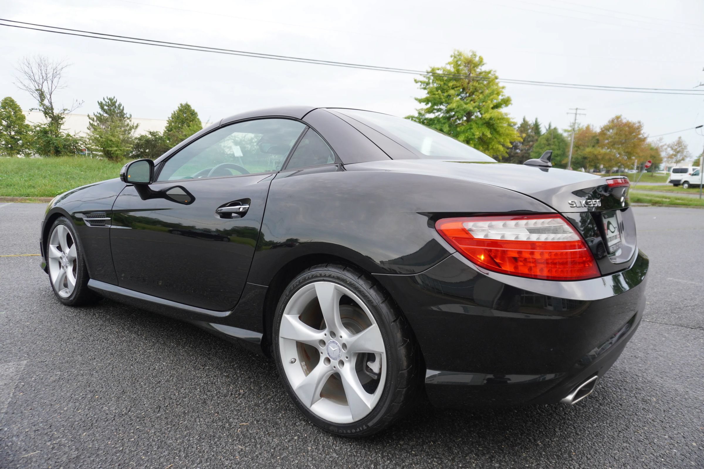 Used 2015 Mercedes-Benz SLK 350 image 5