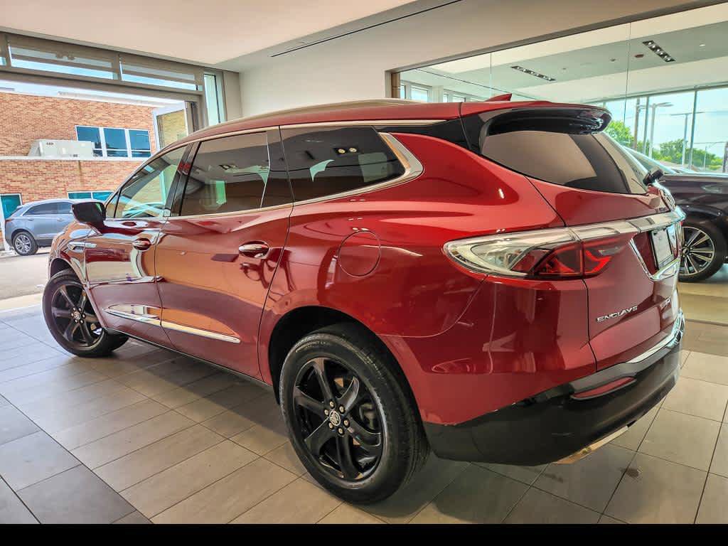 Used 2023 Buick Enclave Essence w/ Experience Buick Package FWD image 8
