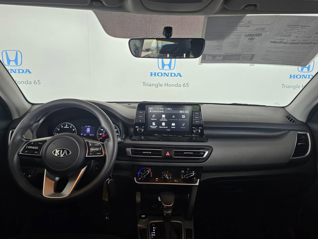 Used 2021 Kia Seltos LX image 5