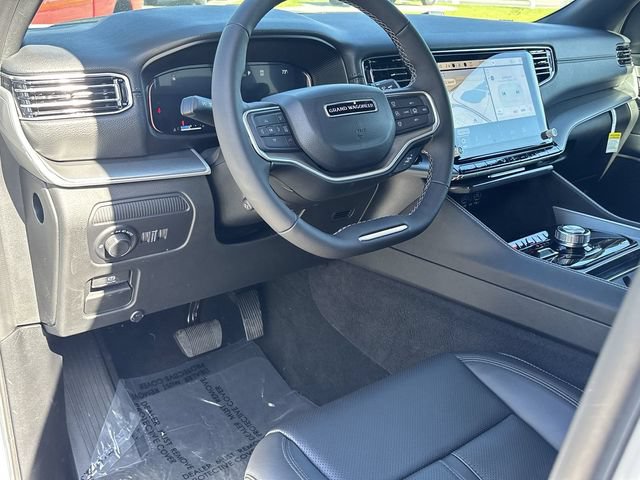 New 2026 Jeep Grand Wagoneer Limited AWD/4WD image 16