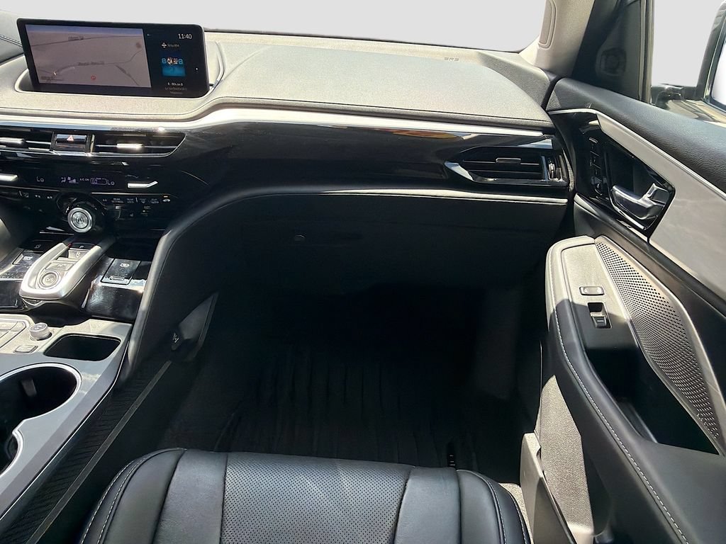Used 2023 Acura MDX SH-AWD w/ Technology Package image 18