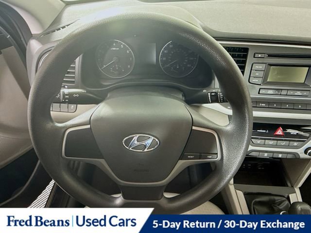 Used 2017 Hyundai Elantra SE image 13