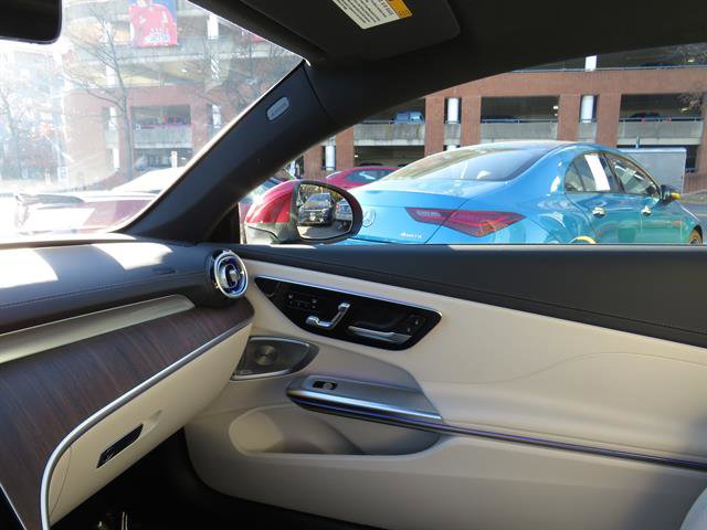 Used 2024 Mercedes-Benz CLE 450 4MATIC Coupe image 13