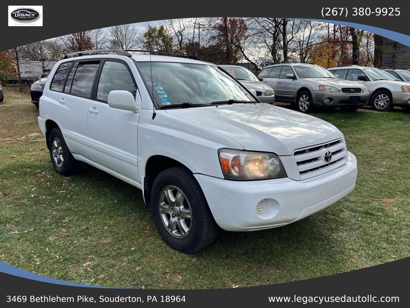 Used 2005 Toyota Highlander 4WD V6 w/ 3rd Row image 1